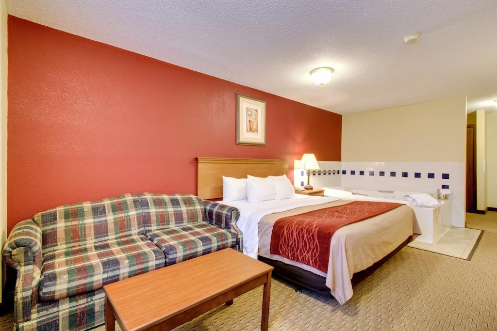 Baymont By Wyndham Fort Dodge Exterior foto