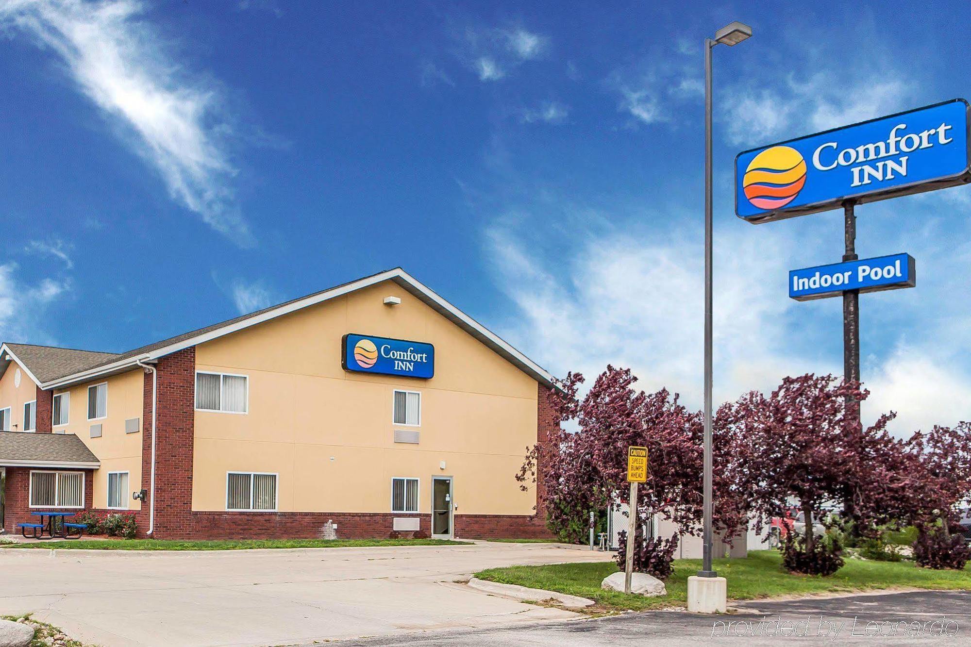 Baymont By Wyndham Fort Dodge Exterior foto
