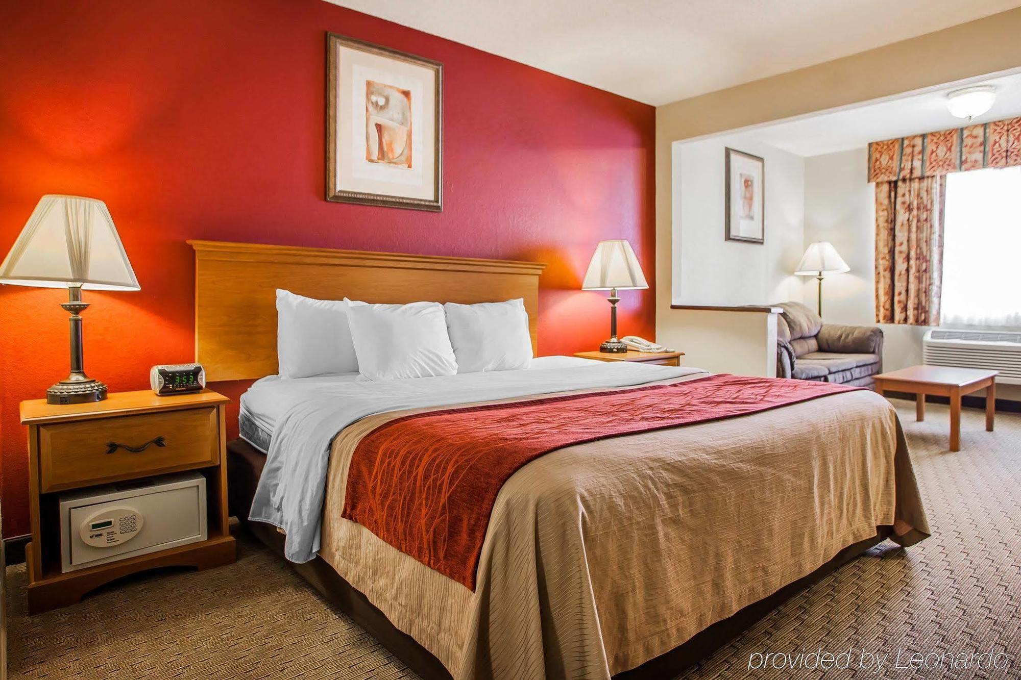 Baymont By Wyndham Fort Dodge Exterior foto